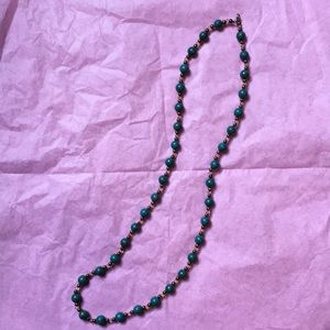 Free w/Women’s closet purchase Long necklace